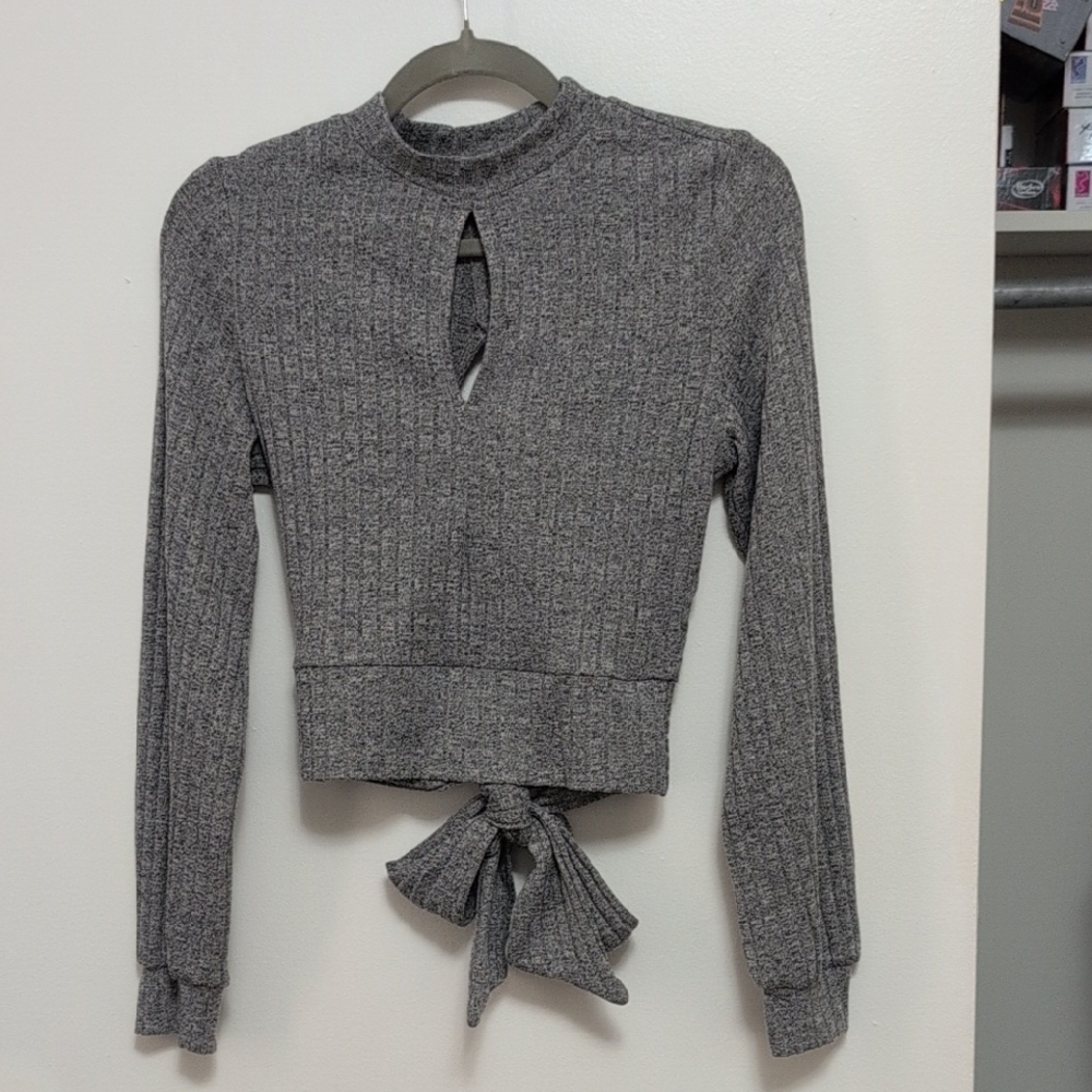 Elegant Gray Tie-Front Blouse